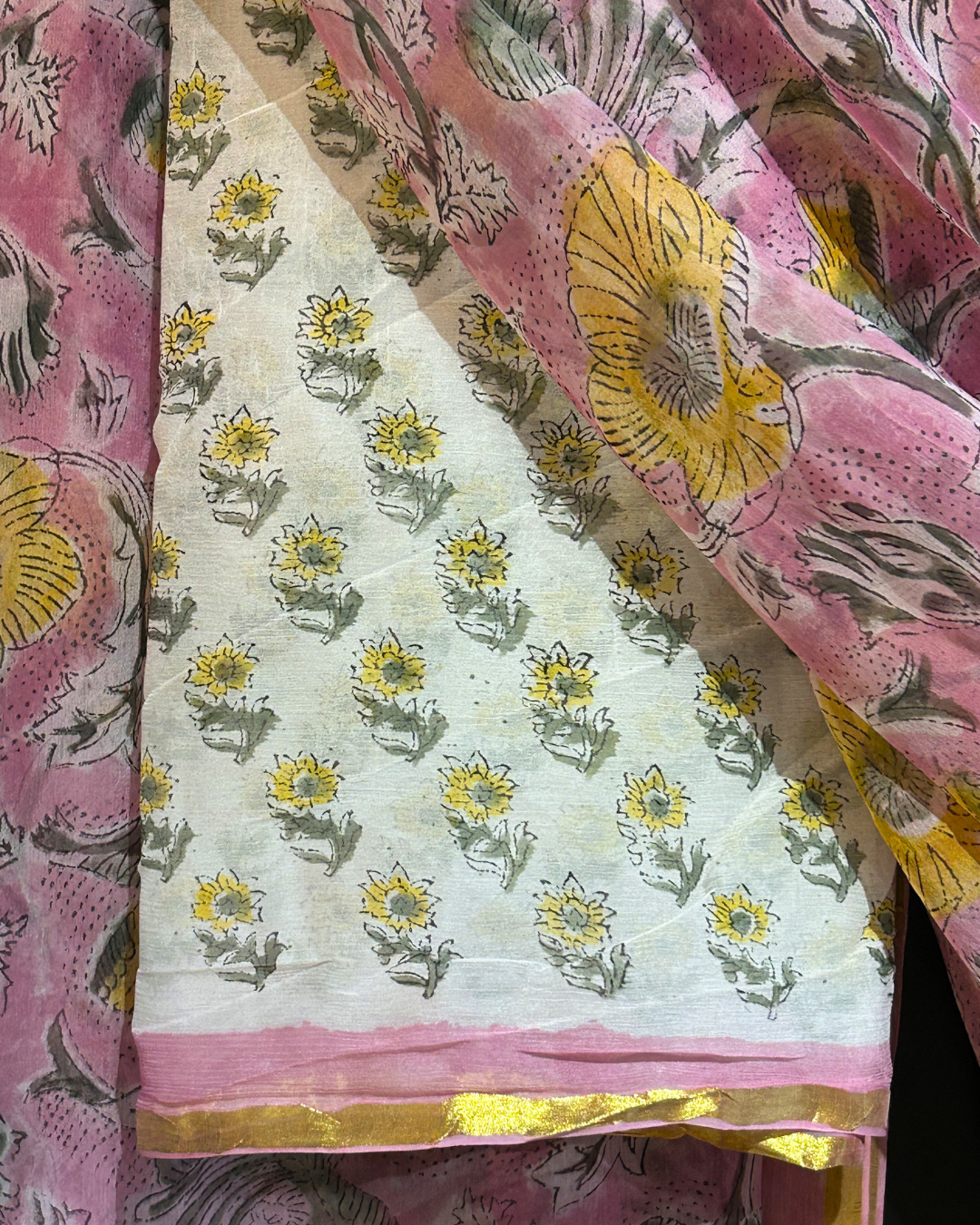Pink Chiffon Saree